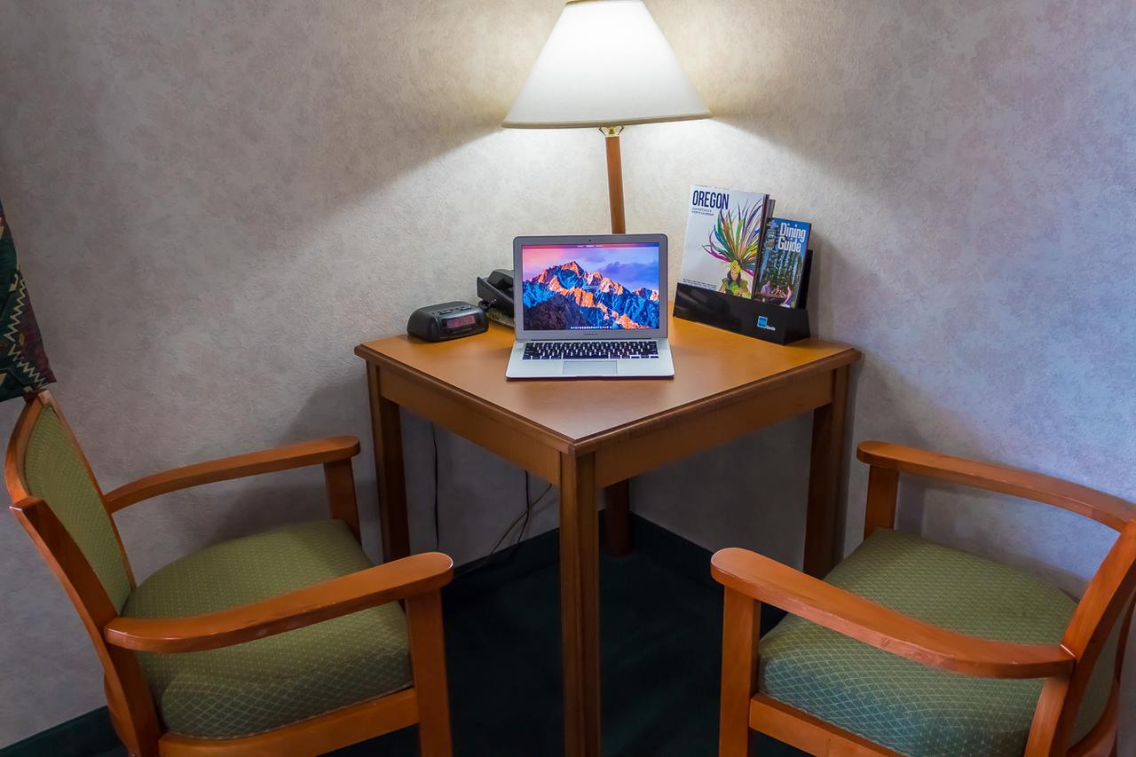 Guest House Inn Junction City Ngoại thất bức ảnh